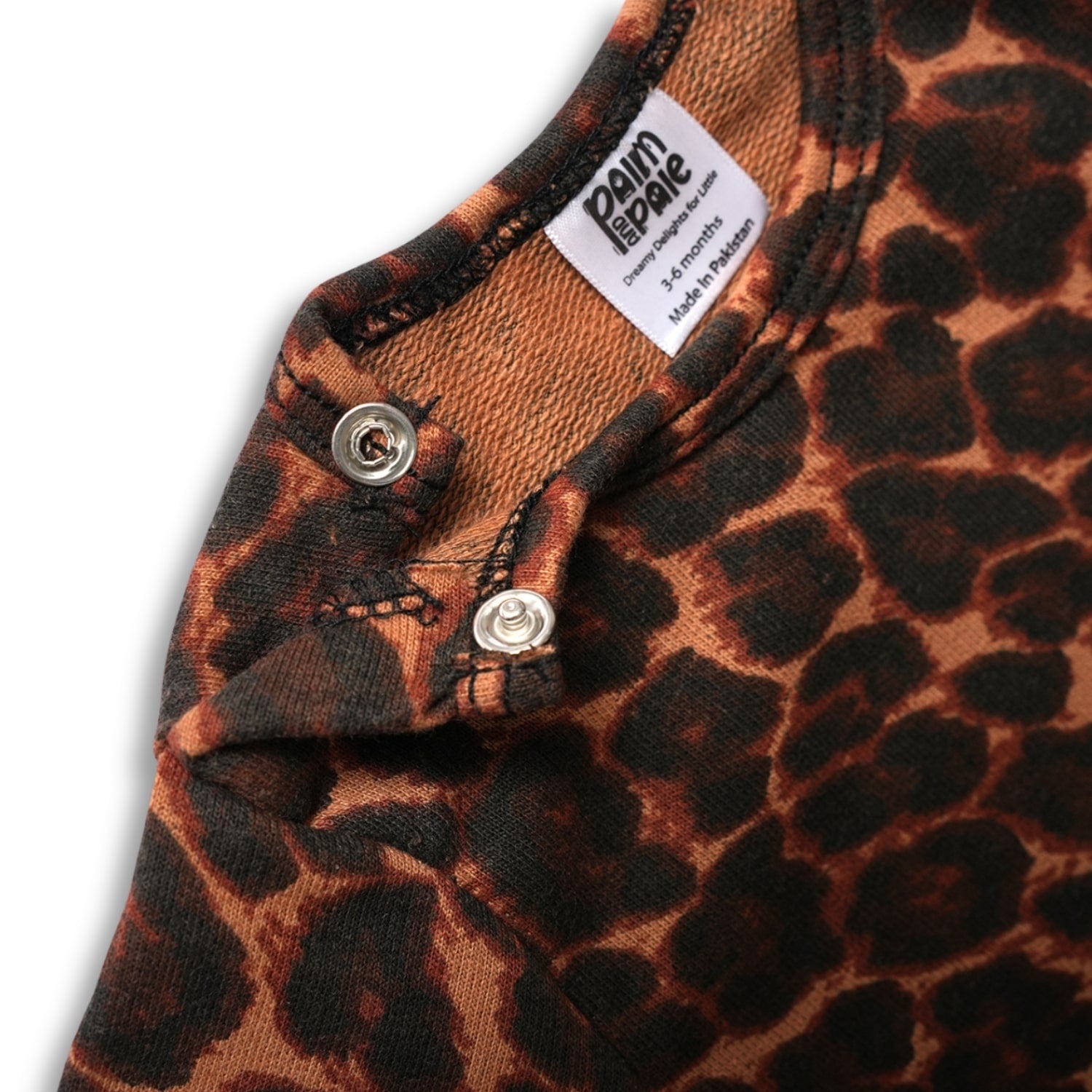 Baby black overalls and leopard print bodysuit set with shoulder snapbtn
